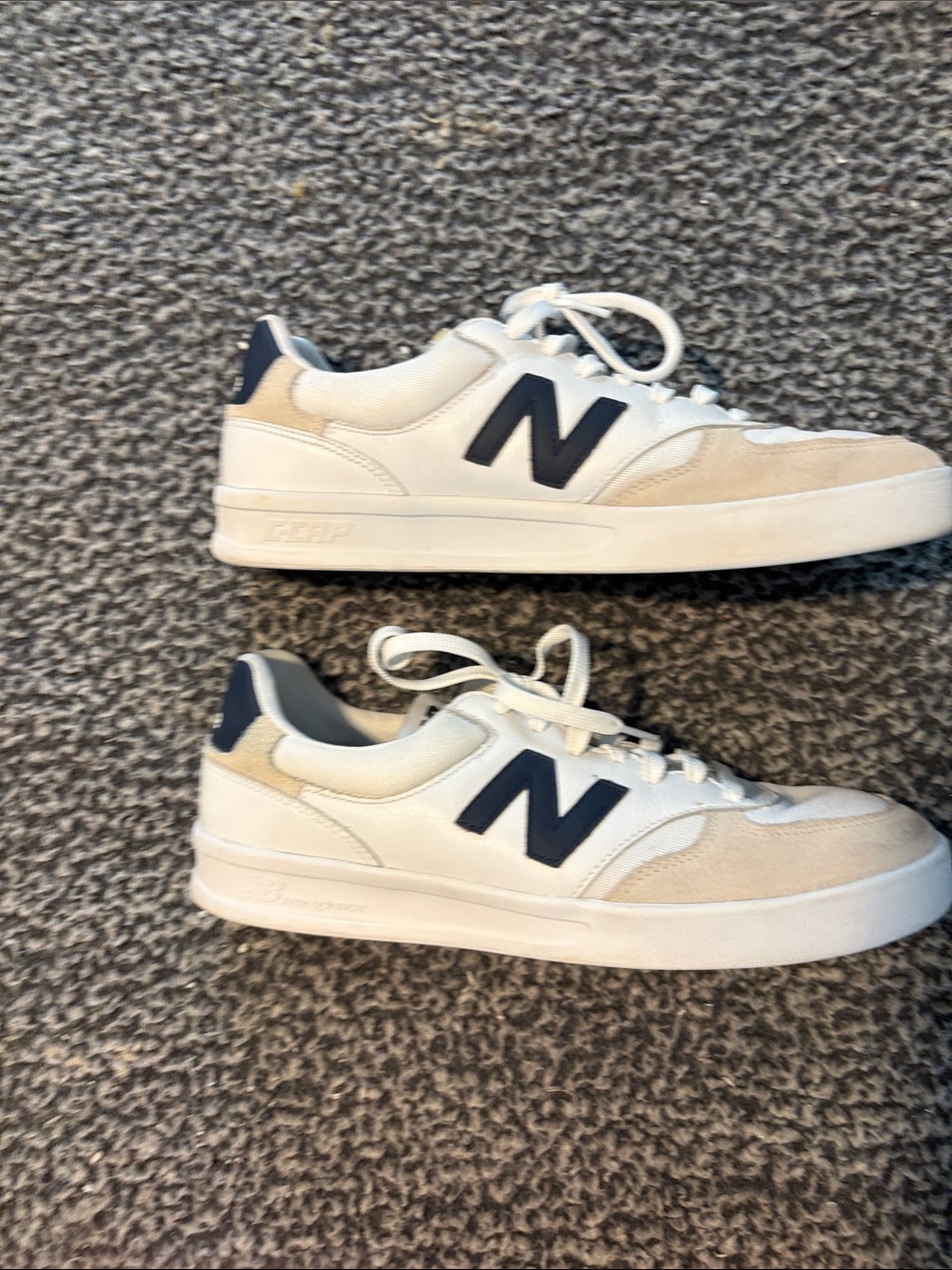 New Balance Men’s Size 11 CT300 V3 Court Sneaker Excellent Condition! - Picture 2 of 9